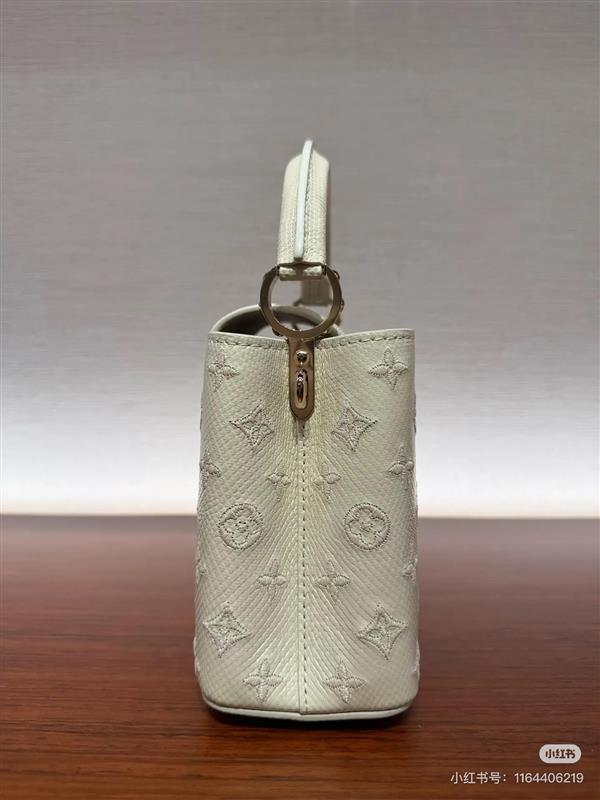 2026120164334103 130